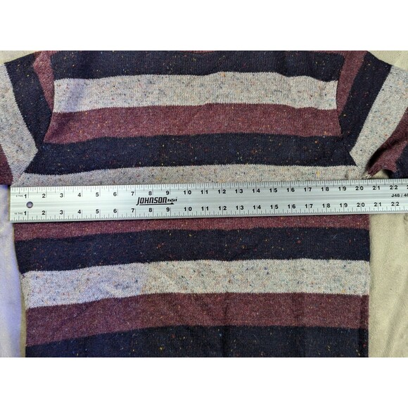 Vtg Winona Knits 70% Shetland Wool Grey/Red/Blue Made in USA Sweater SZ: L - Picture 9 of 10